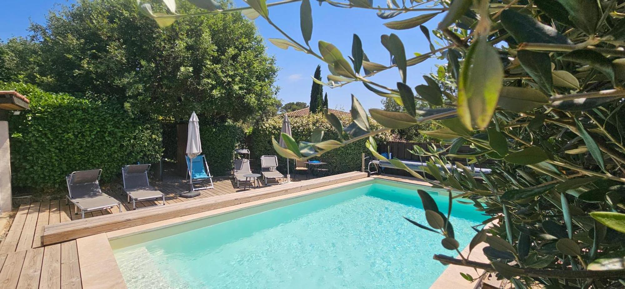 gite LAPAZ/jacuzzi privé/piscine Draguignan Exterior foto