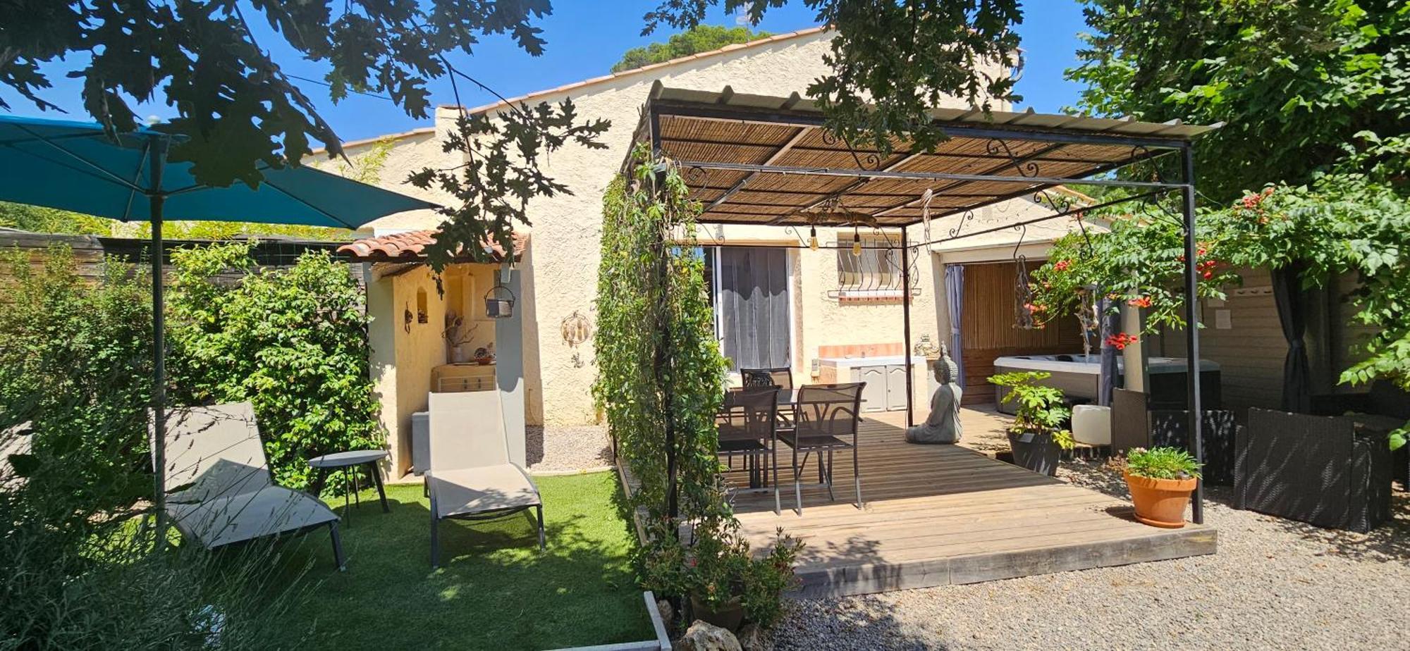 gite LAPAZ/jacuzzi privé/piscine Draguignan Exterior foto