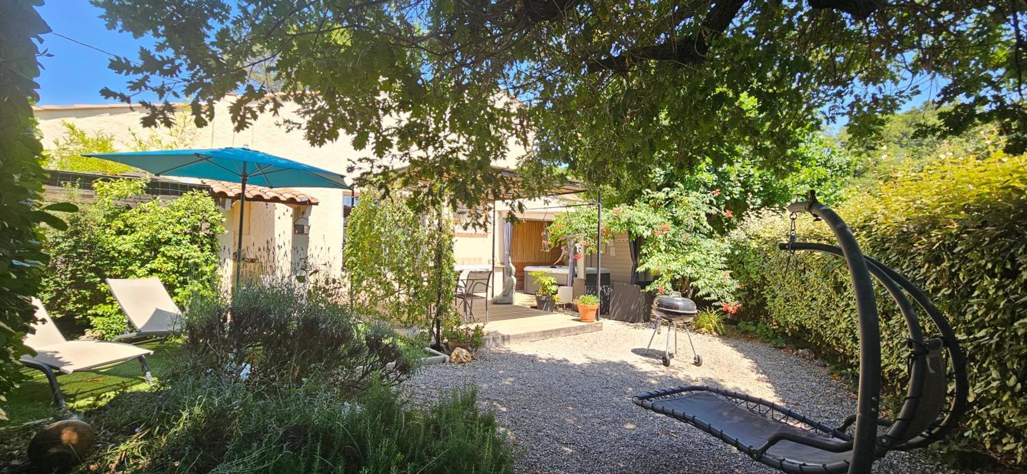 gite LAPAZ/jacuzzi privé/piscine Draguignan Exterior foto